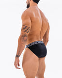 Jockini negro de BORNEO, detalle de la pretina con logotipo